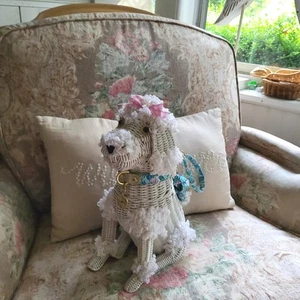 Vintage Wicker Novelty Handbag White Poodle Dog W/ Lilly Pulitzer Accessories - Picture 1 of 13