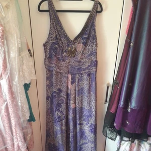 Kaliko purple paisley occasion Chiffon Maxi Dress UK 18=16 bust 19-20" across - Picture 1 of 8