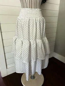 a.n.a. A New Approach women's White w/Black Elastic Waist Skirt Size M (F2) - Picture 1 of 6
