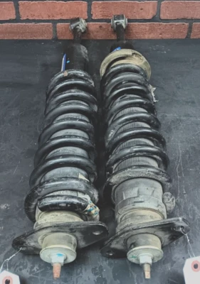 05-07 Juego de 2 amortiguadores de puntal trasero Chrysler 300/Dodge Magnum 04854510AB Foto 1 de 4