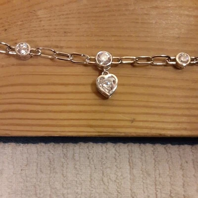 Bracelet 6.50" Sterling Heart Charm Made With Zirconia From Swarovski (286) - Image 1 of 4