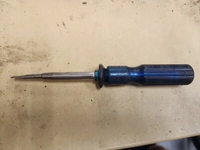 Vintage Quick Wedge Blue handled screw holding screwdriver 2354 USA - Image 1 of 4