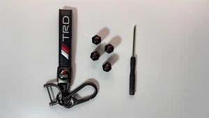 Llavero TRD de cuero genuino | Llavero de metal para Toyota Tacoma Tundra 4Runner - Imagen 1 de 1