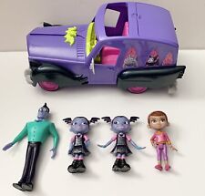 Vampirina Hauntley's Mobile/car and Figures!!  Disney Junior