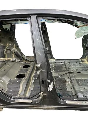 2019 - 2024 NISSAN MURANO OEM RIGHT CENTER PILLAR *STRUCTURE CUT* - Image 1 of 4
