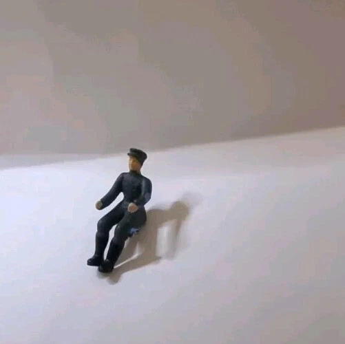 Corgi Toys 9021 driver figure 1910 Daimler  ORIGINAL - Image 1 of 1