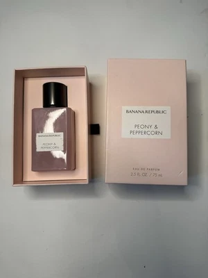 BANANA REPUBLIC PEONÍA Y PIMIENTA EDP SPRAY 2,5 OZ / 75 ML Foto 1 de 4