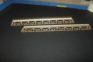Ho scale long inspection/service platform kit, Makes 2 platforms when built.  - Imagen 1 de 3