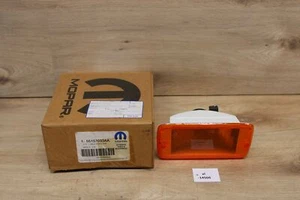 MOPAR 55157033AA Lampada segnale di parcheggio e svolta, sinistra NOS NUOVA originale xl14566 - Foto 1 di 2
