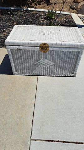Vintage White Wicker Chest, with latch , Preowned, Local Pickup Only Cover