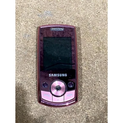 Samsung J700 Mobile Phone Pink 2.0" TFT Display 1.3MP 10MB ROM 800mAh Single SIM - Image 1 of 4