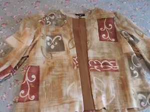 Woman's Light Weight Cover Up Jacket by R & M Richards Size 18 - Picture 1 of 10