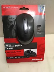 Microsoft Wireless Red Mobile Mouse 4000 BlueTrack NanoTransceiver New old stock - Picture 1 of 8