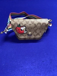 Coach X Peanuts Karlee Crossbody In Signature Canvas With Snoopy C4114 NWT - Picture 1 of 10
