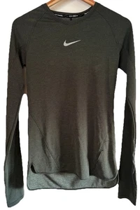 Nike AeroReact Running Shirt Green Long Sleeve Thumb Holes S/T Performance Wmn M - Picture 1 of 4