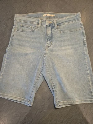 Levi's Women's Shaping Bermuda Camp Denim Shorts, Camp Denim Blue W29 - Image 1 of 3