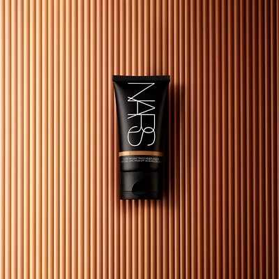 NARS Pure Radiant Tinted Moisturiser Deep 2 Granada SPF30/PA+++ 50ml FreeUK P&P - Image 1 of 4