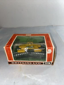 Britains 1/32 Disc Harrow Boxed - Picture 1 of 5