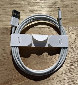 APPLE Genuine OEM USB-C to USB-C Charge Cable 1m White NEW - Picture 1 of 4