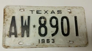 1973 TEXAS License Plate AW-8901 - Picture 1 of 1