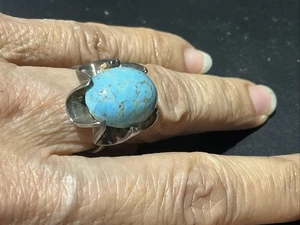 OLD PAWN NAVAJO STERLING SILVER MORENCI TURQUOISE RING - Picture 1 of 6