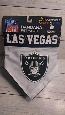 Bandana reversível Pets First NFL DOG BANDANA LA RAIDERS PET. Esportes de 2 lados... - Imagem 1 de 4