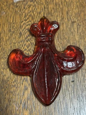 Vintage Red Fleur De Lis Glass Paperweight 6x5” Excellent - Image 1 of 4