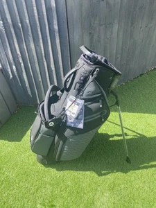 Motocaddy Eliteflex Premium Hybrid Stand Bag 2025 used for one round - Picture 1 of 7