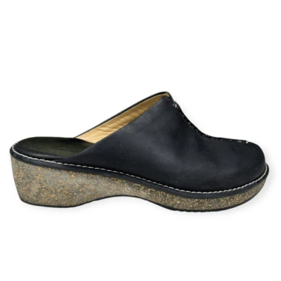 Sandalia informal Clarks Slip On Punta Dividida Cuña para mujer 8 Cuero Negro 32331 Foto 1 de 4