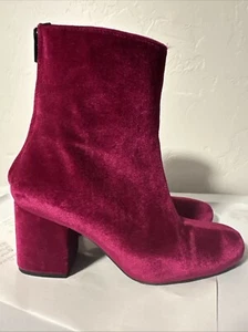 Free People Velvet Hot Pink Booties Chunky Heel Boots Sz 36 USA 6 -6 1/2 - Picture 1 of 8