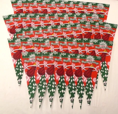 47 Miami Heat Mini Pennants Happy Holidays Cover