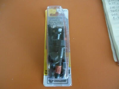 Kit de pernos, pernos y tuercas colectores de escape Napa 819-5221-1 para algunas aplicaciones Chrysler. Foto 1 de 2