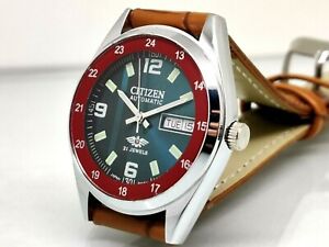 Vintage Citizen Automatic 38 MM Day-Date Green Dial Japan Made Men's Wrist Watch