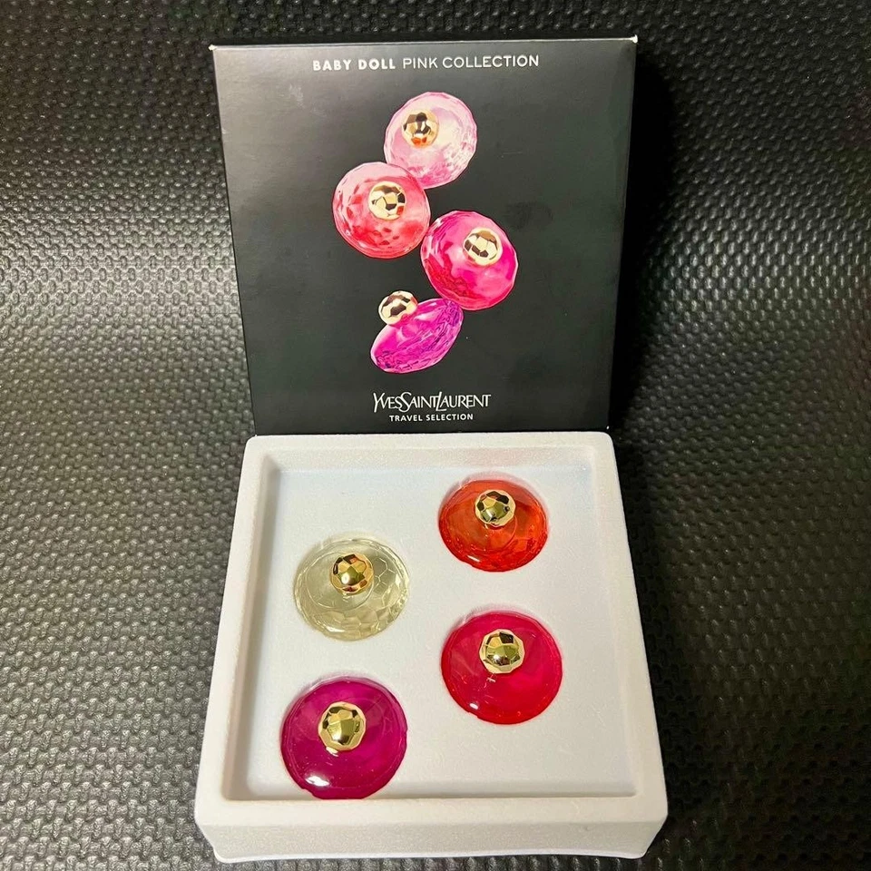 Yves Saint Laurent Bebé Muñeca Rosa Colección Set 4 × 7,5 ml 0,2 floz EDT Sin Usar Foto 1 de 4