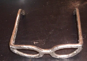 vtg. cast aluminum cat eye large 7.5" decorative eye glass frames - Picture 1 of 5