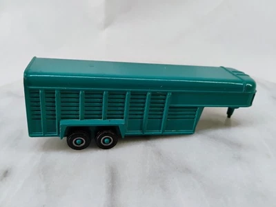 Ertl die cast Teal blue horse trailer. 1/64th scale !!! - Image 1 of 4