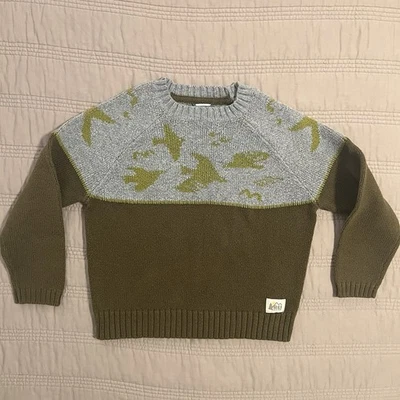 Suéter masculino REI cinza e oliva gola redonda tamanho 6/7 - Imagem 1 de 4