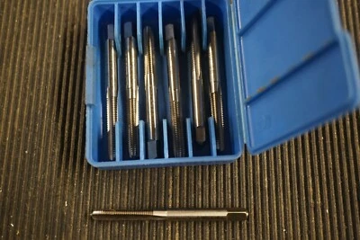 7 New Hanson & Whitney 8-32 STI GH2 HSS Helicoil Plug Taps - Image 1 of 4