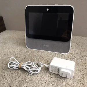 Lorex Smart Home Security Center Touchscreen (L871T8-Z) w/ 8gb Card - Picture 1 of 13