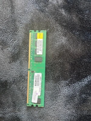 Elixir 4 x 2 GB M2Y2G64TU8HD5B-AC PC2-6400U 2Rx8 DDR2 240 pines sin ECC  Foto 1 de 2