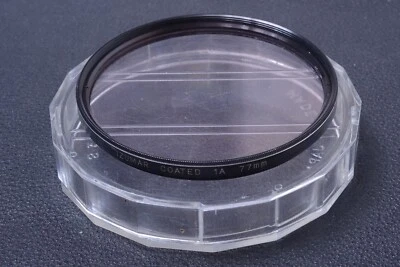 ✅ IZUMAR COATED SKYLIGHT 1A 77MM FILTER GENUINE LENS OR CAMERA W/ KEEPER 30-2 - Image 1 of 2
