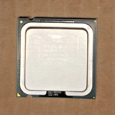 Intel Pentium D 920 2.8GHz Dual-Core (BX80553920) Processor - Image 1 of 2