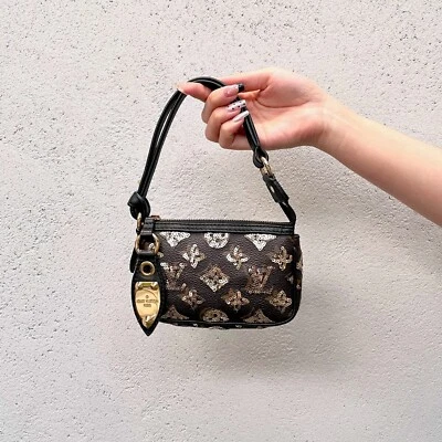 RARE☆☆☆☆Auth LOUIS VUITTON Monogram Eclipse Accessorise Pouch/2009-10 FW M60125 - Image 1 of 4