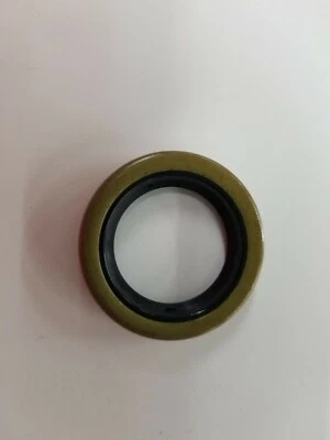 Custom Chrome Big Twin Cam Cover Seal 25335 1970-Up - Image 1 of 4