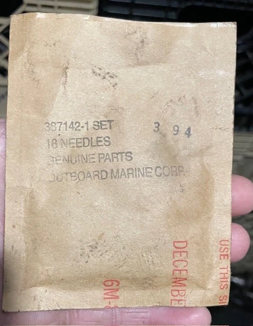 1 NOS  OMC EVINRUDE Johnson  outboard Needle Bearings 387142 - Image 1 of 1