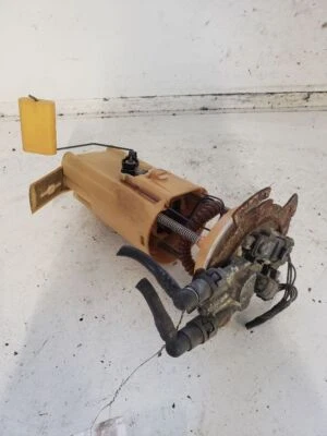 Bomba de combustible usada se adapta a: Chevrolet Venture 2003 conjunto de bomba grado A Foto 1 de 4