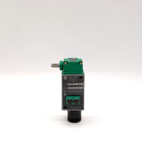 Allen-Bradley 802M-ATZJ4LF Limit Switch - Picture 1 of 4