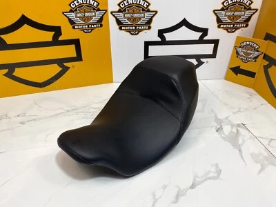 Assento solo preto Harley Touring St Front Rider original do fabricante 08-23 fabricante de equipamento original - Imagem 1 de 4