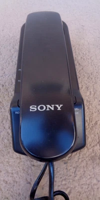 TELÉFONO RESIDENCIAL SONY IT-B3 SLIMLINE CON CABLE LIMPIO USADO AÑOS 90 Foto 1 de 3