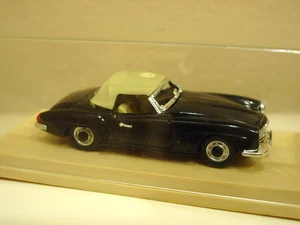 Mercedes 190 SL Convertible - Picture 1 of 5